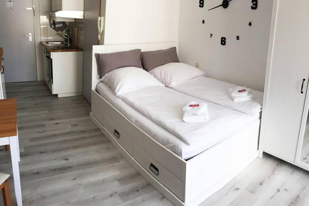 Apartment-Mitten In Konstanz, Gratis Parkplatz & Fahrrader, Netflix Tv Dış mekan fotoğraf